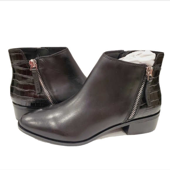 NEW Aldo Black Ankle Boot - Picture 1 of 6